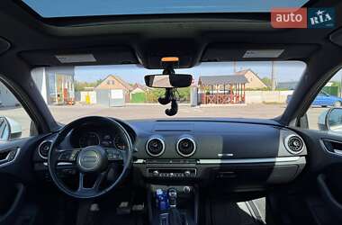 Седан Audi A3 2017 в 