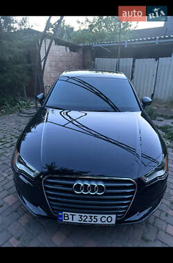 Седан Audi A3 2015 в 