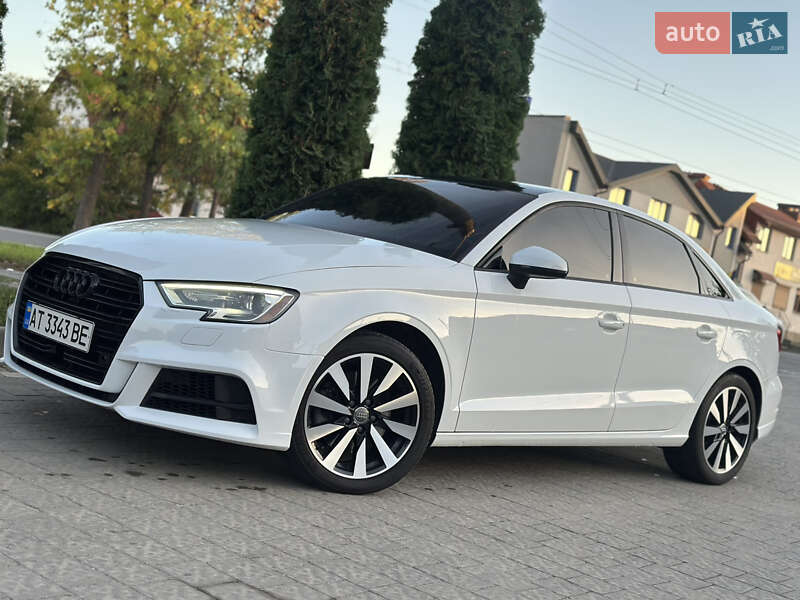 Седан Audi A3 2017 в Івано-Франківську