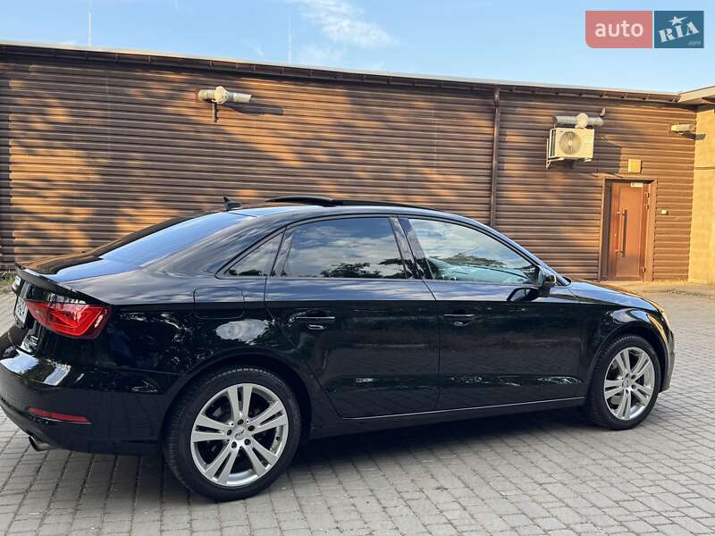 Седан Audi A3 2014 в Одессе