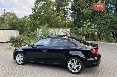 Седан Audi A3 2014 в 