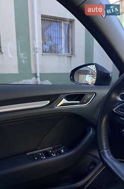 Седан Audi A3 2017 в 