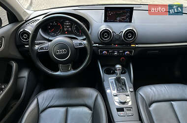 Седан Audi A3 2015 в 