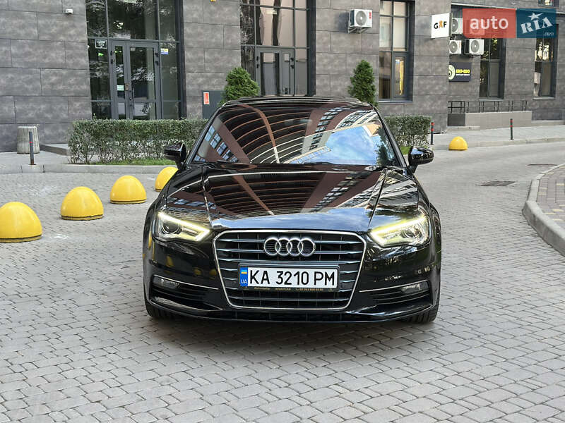 Седан Audi A3 2015 в Киеве фото 5 Седан Audi A3 2015 в Киеве