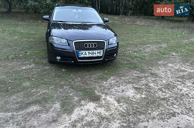 Хэтчбек Audi A3 2007 в 
