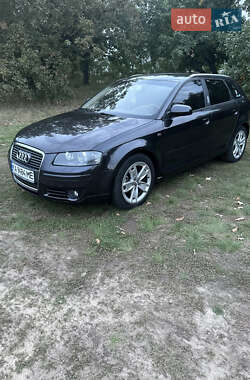 Хэтчбек Audi A3 2007 в 