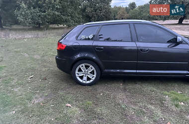 Хэтчбек Audi A3 2007 в 