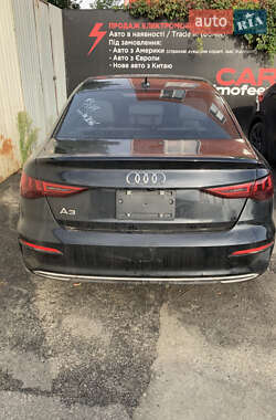 Седан Audi A3 2022 в 