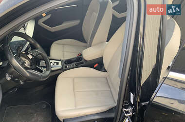 Седан Audi A3 2022 в 
