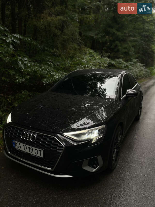 Седан Audi A3 2020 в 