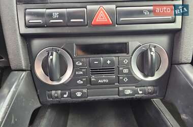 Хэтчбек Audi A3 2006 в 