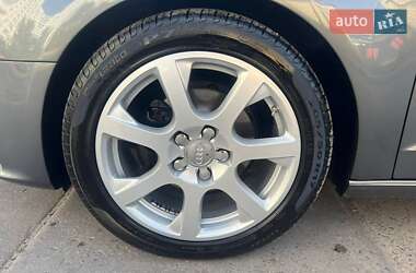 Хэтчбек Audi A3 2016 в 