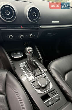 Седан Audi A3 2016 в  фото 4 Седан Audi A3 2016 в