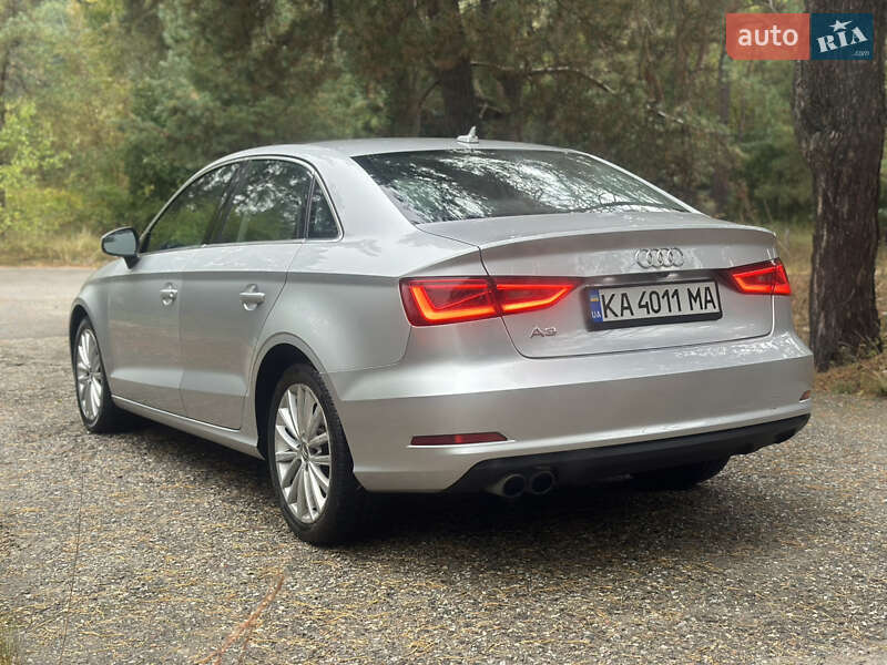 Седан Audi A3 2014 в Києві