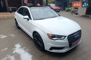 Седан Audi A3 2015 в Дубно