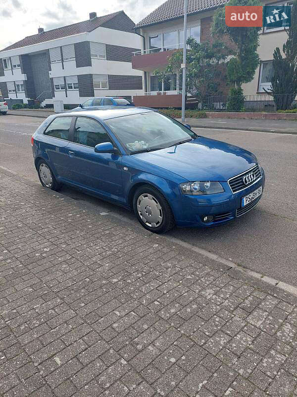Хэтчбек Audi A3 2004 в Луцке