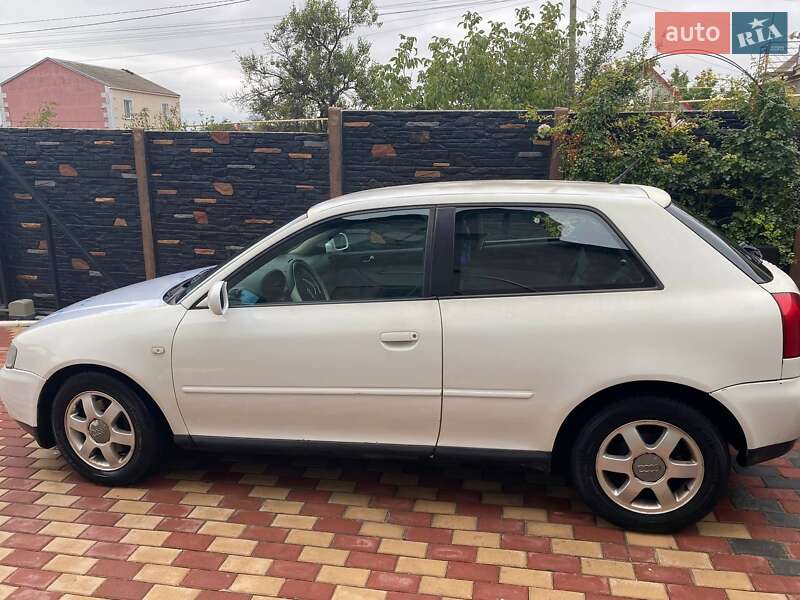 Хетчбек Audi A3 1997 в Одесі