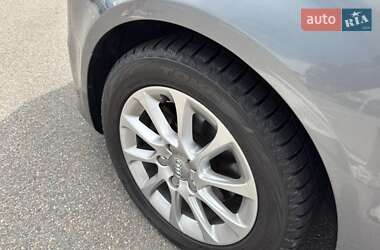 Хетчбек Audi A3 2016 в 