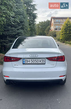 Седан Audi A3 2016 в 