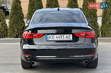 Седан Audi A3 2015 в 
