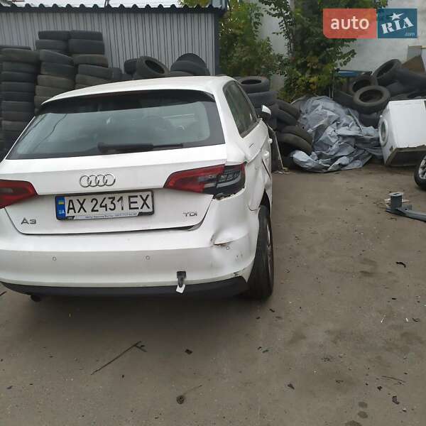 Хэтчбек Audi A3 2015 в Харькове
