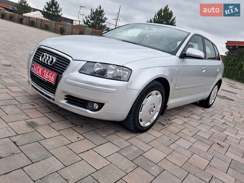 Хетчбек Audi A3 2006 в 