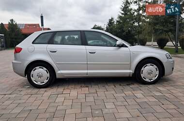 Хетчбек Audi A3 2006 в 