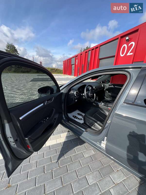 Седан Audi A3 2020 в Львові