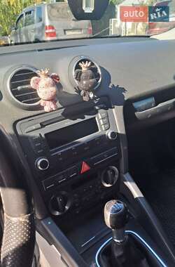 Хэтчбек Audi A3 2007 в Шумске