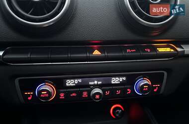 Седан Audi A3 2016 в 