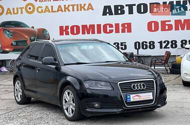 Хэтчбек Audi A3 2009 в 