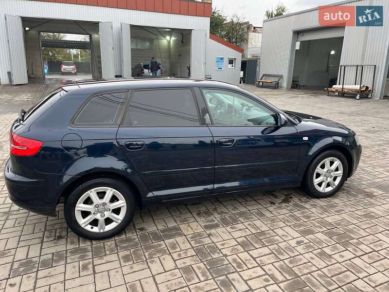 Хетчбек Audi A3 2008 в Старокостянтинові