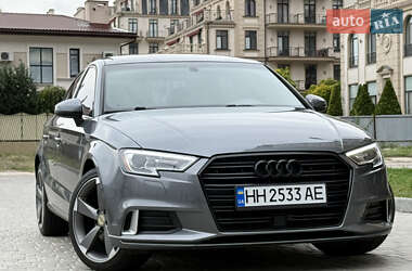 Седан Audi A3 2016 в 
