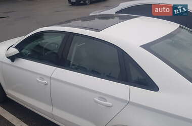 Седан Audi A3 2015 в 