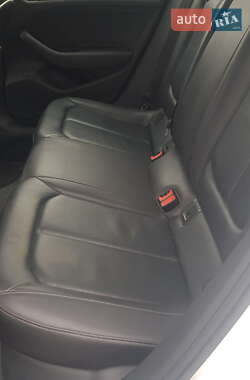 Седан Audi A3 2015 в 