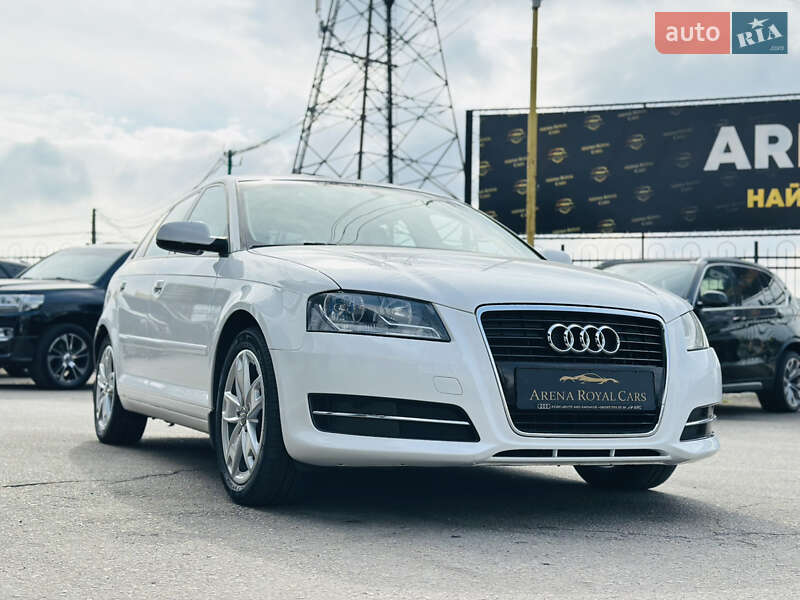 Хэтчбек Audi A3 2013 в Харькове