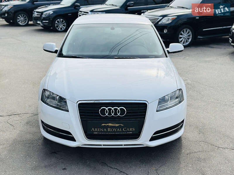 Хэтчбек Audi A3 2013 в Харькове