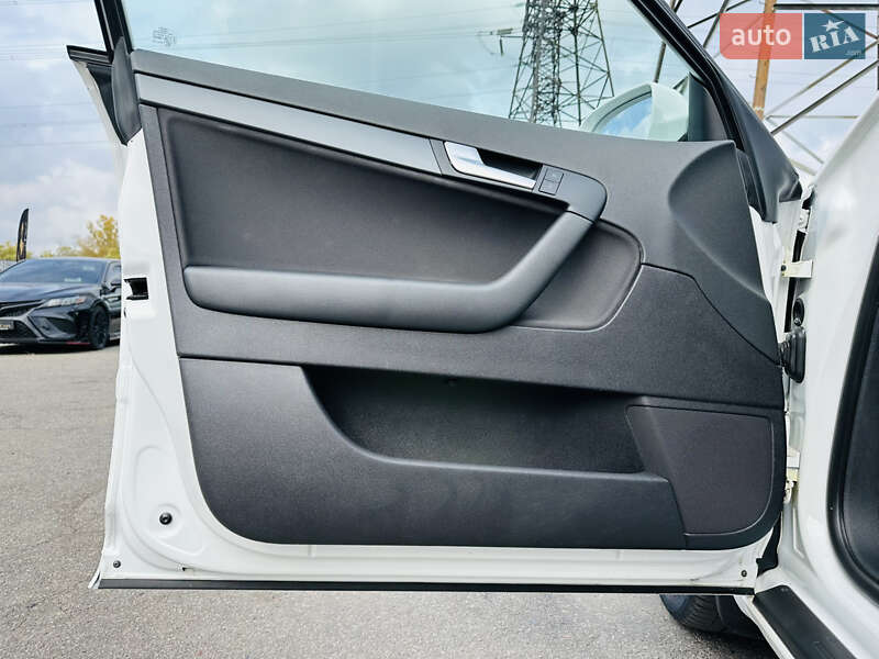 Хэтчбек Audi A3 2013 в Харькове