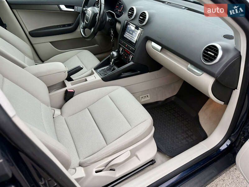 Хетчбек Audi A3 2009 в Хмельницькому