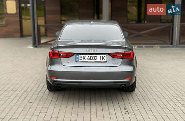 Седан Audi A3 2015 в 