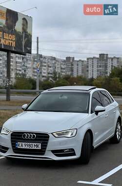 Хетчбек Audi A3 2015 в Києві