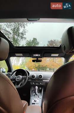 Седан Audi A3 2018 в 