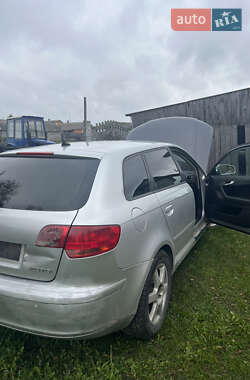 Хэтчбек Audi A3 2006 в 