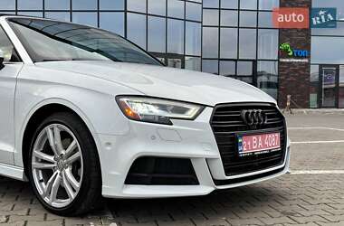 Кабриолет Audi A3 2018 в 