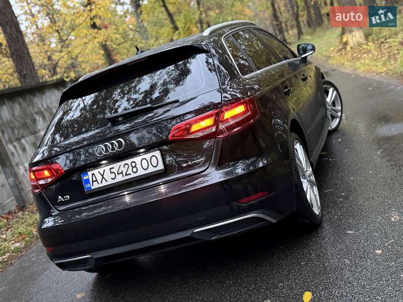 Хетчбек Audi A3 2017 в Києві