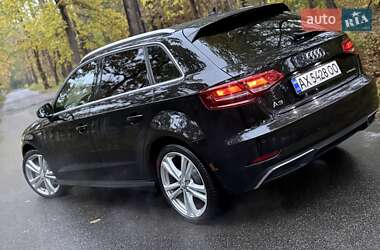 Хетчбек Audi A3 2017 в 