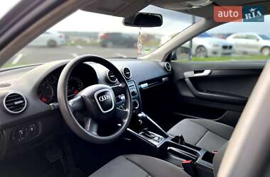 Хетчбек Audi A3 2005 в  фото 3 Хетчбек Audi A3 2005 в