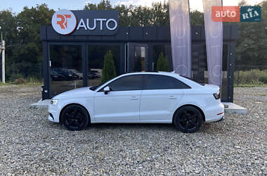 Седан Audi A3 2014 в 