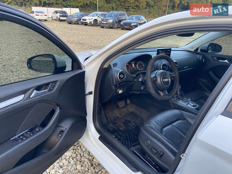 Седан Audi A3 2014 в Львові