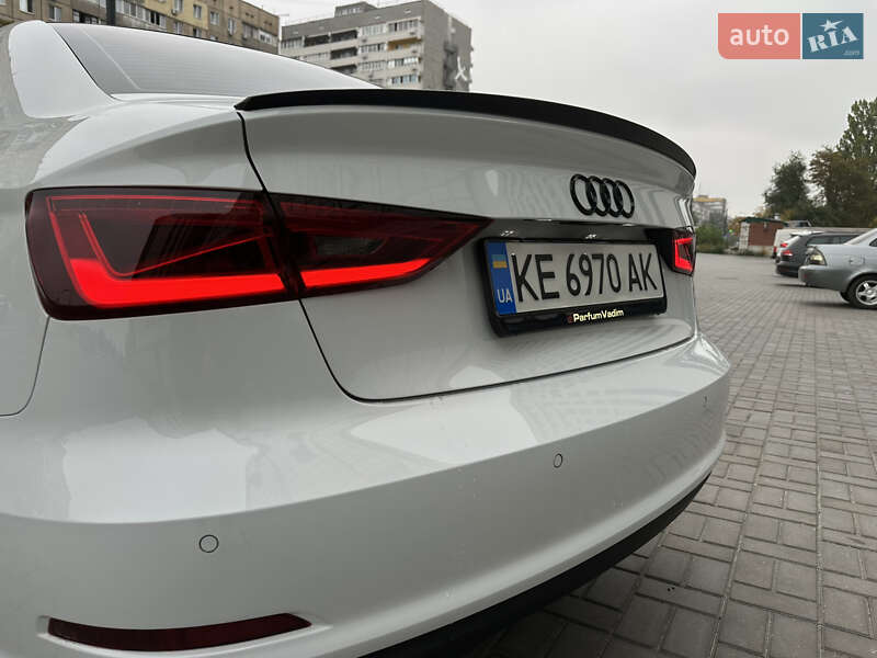 Седан Audi A3 2016 в Дніпрі фото 11 Седан Audi A3 2016 в Дніпрі